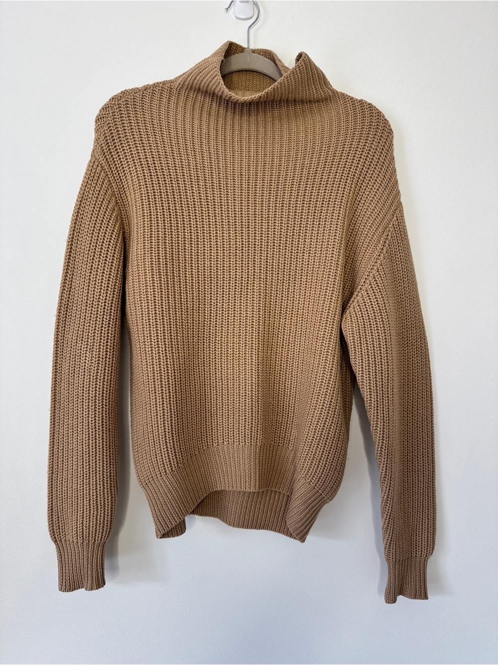 Aritzia Wilfred Montpellier Turtleneck Ribbed Sweater Tan Camel Knit Sz XS